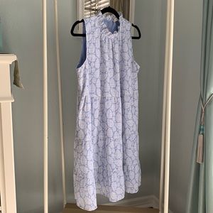 Loft light blue/periwinkle and white leaf sleeveless dress with pockets size L